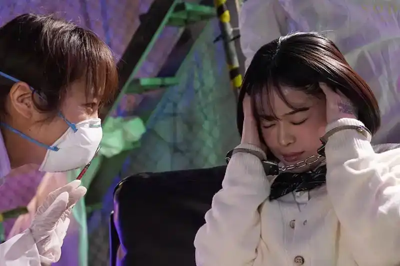 START-073 MINAMO ZOMBIE AV DEBUT 3周年記念作品的劇照4