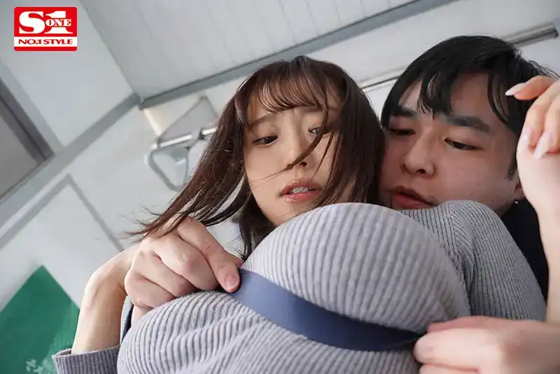 SONE-206 天真危險正妹無意識衣乳緊緻G罩杯無胸罩放蕩誘惑的劇照3