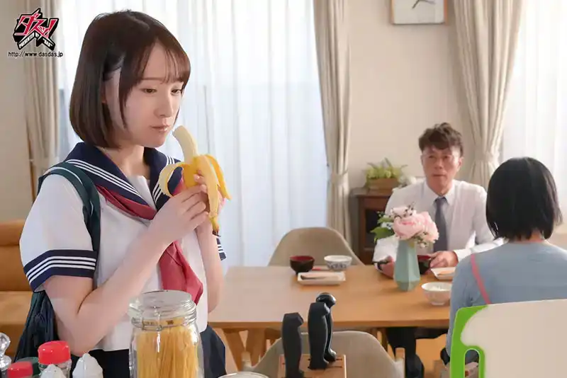 DASS-394 白石桃被討厭的男人喂食了春藥一周後，被中出的劇照2