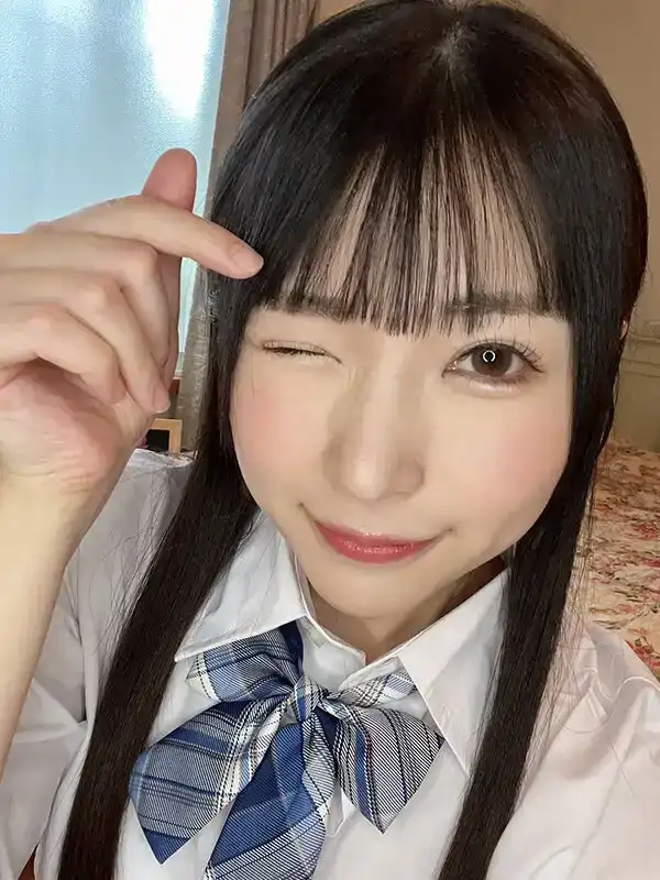 REAL-848 美麗的皆月光在一次偶然的機會後被令人毛骨悚然的中年男人盯上，並在她家中被跟蹤並強奸了羞辱性的直播 -皆月光的劇照16