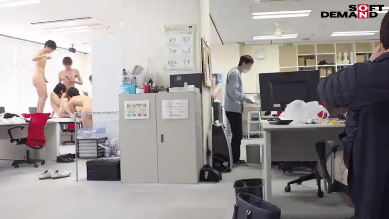 SDJS-262 長谷川音映（22歲），戴着振動器，在公司裏隨身攜帶的無辜實習生SOD女員工的劇照15