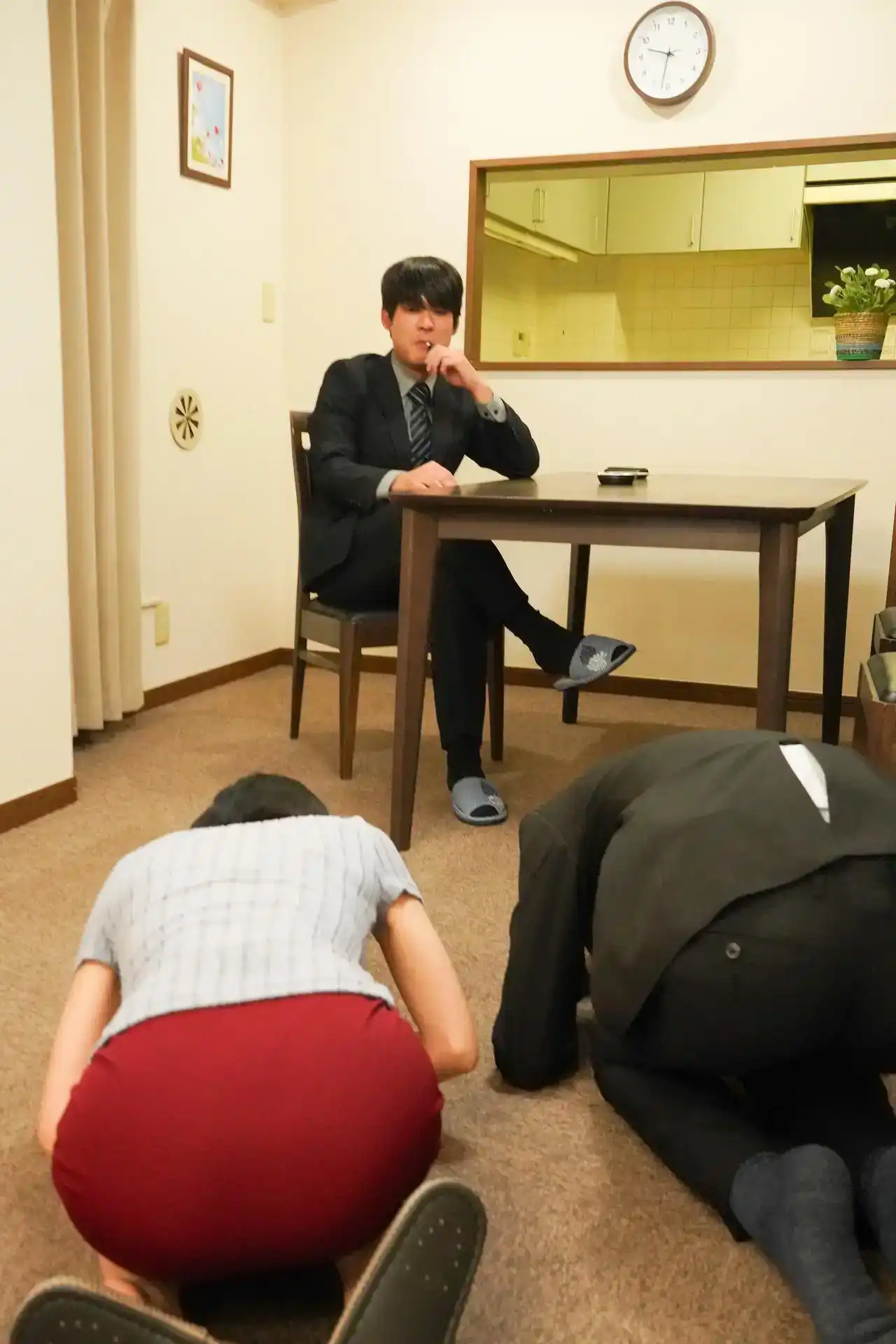 SAN-244 爲了丈夫不被解僱，哭着被他的老板操 ~ 森下ことの的劇照6