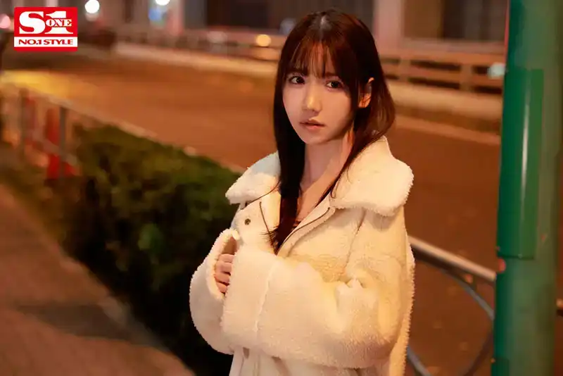 SONE-182 店長和兼職的女大學生三田真鈴誤了末班車後……在酒店裏沉溺在甜蜜又痛苦的性愛中出直到早上，NTR  三田真鈴的劇照13