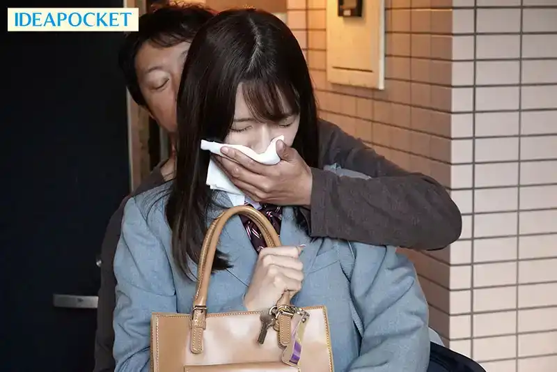 IPZZ-300 被變態鄰居催情綁架囚禁……美人姐妹被下媚藥墮入地獄淪爲肉便器 的劇照11