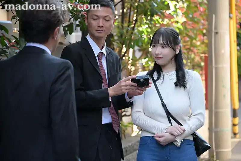 JUQ-713 裸模庵姬花NTR震撼出軌視頻，老板和妻子陷入恥辱的劇照10