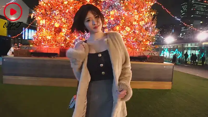 NPJS-055 令人驚嘆的巨乳美女~在聚會上遇到大奶子女孩着迷！ ~ 辻井ほのか的劇照12
