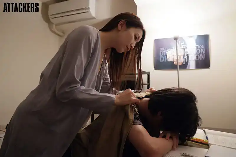 SAME-117 無法忘記那個強奸我的討厭男 ~ 妃光莉的劇照6