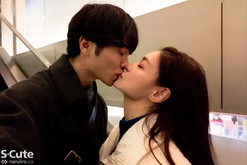 SQTE-549 和女友一起去度假。與只在我面前被寵壞的橘瑪麗一次又一次地做愛 的劇照9
