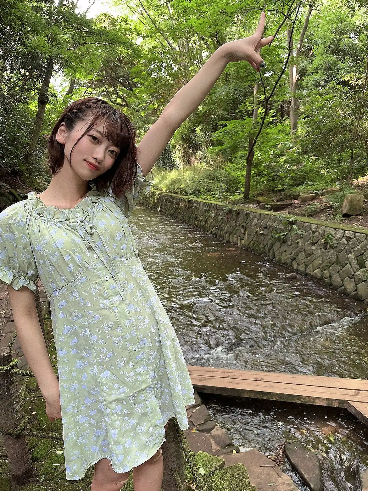 奈築里緒第29張寫真