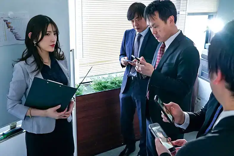 NGOD-211 女CEO森澤佳奈因被男人骯髒的大雞巴操了而感到羞愧，但又無法抗拒。。。森澤佳奈的劇照9