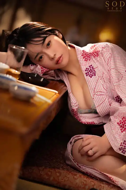 START-107 已婚職業OL出差的騷擾。在溫泉酒店被老板強迫喝酒，然後被輪奸 ~ MINAMO的劇照17