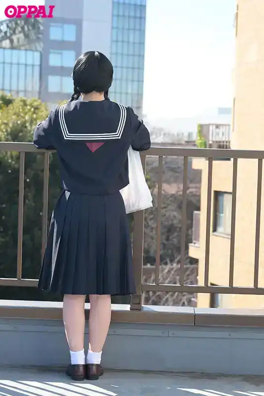 PPPE-240 過去輔導過學生進化成No.1 gal M感性女神 做爲回報，她讓我揉捏她的乳頭，性感蕩婦共同性活39射精 ~ 新村朱裏的劇照12