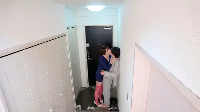 DVMM-121 馬上開操白皙大屁股的家政婦！然後第二天，這個被我大雞巴迷住的人妻又來找我，一次又一次地讓她高潮直到滿意爲止OK?  33 ~ 丹羽すみれ的劇照9