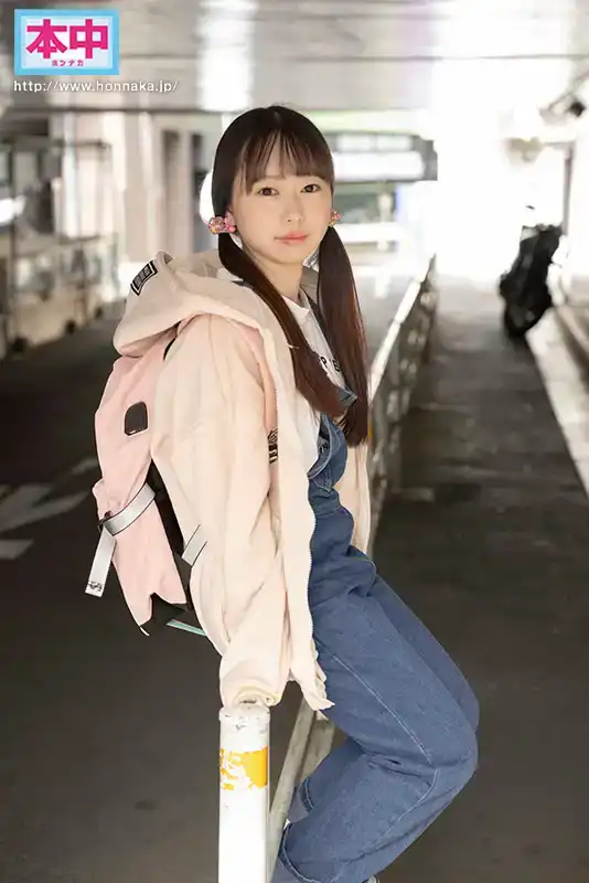 HMN-579 新人出道，剛來東京。身材嬌小的農村女孩西野乙音，145釐米，無毛白虎，中出AV首次亮相 AV DEBUT的劇照1