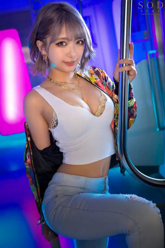 START-137 末班車上遇到的離家出走的甜美蕩婦！ 發現我偷拍了她的內褲，卻跟着我回了家 ~ 星乃莉子的劇照17