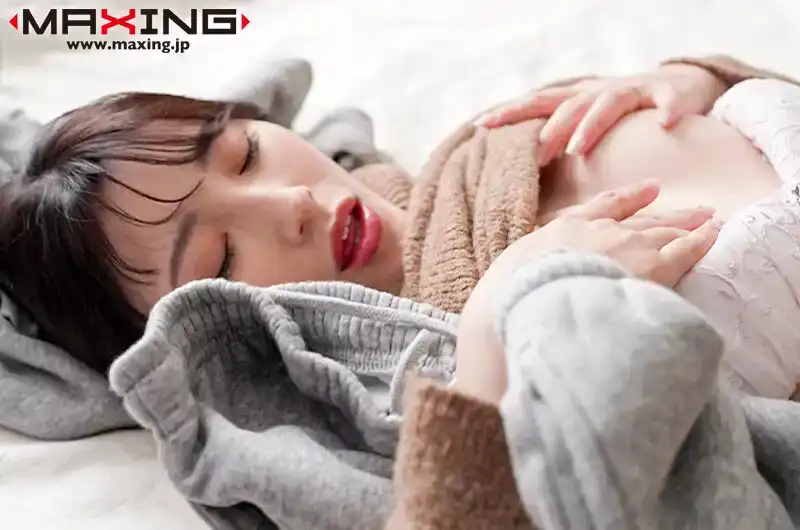 MXGS-1344 被丈夫的下屬操了……在家出軌NTR ~ 森澤佳奈的劇照12