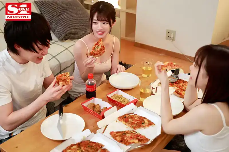 SONE-269 兩個G罩杯的同學來我家開學習營！每次休息的時候都會發生一些色情的事情！~ 宇野美玲 安達夕莉的劇照4