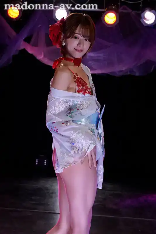 JUQ-789 脫衣舞劇院裏的人妻 ~ 希島愛理的劇照8