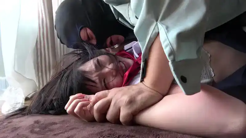 MADV-564 JK制服女子的監禁調教 ~ 雫月心桜的劇照17