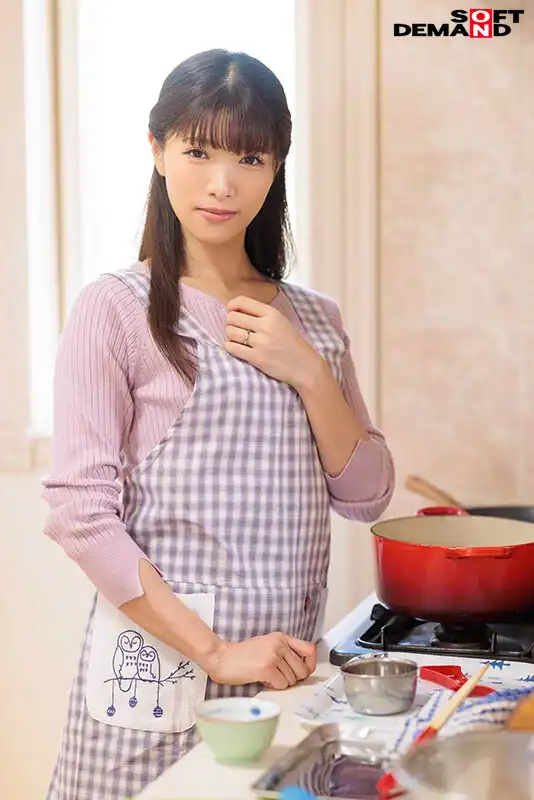 SDNM-484 36 歲中學生的母親，在不知不覺中發散的性吸引力。Vol.2：中午在家與男孩們做愛 ~ 灰原かほ的劇照14