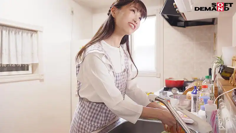SDNM-484 36 歲中學生的母親，在不知不覺中發散的性吸引力。Vol.2：中午在家與男孩們做愛 ~ 灰原かほ的劇照11