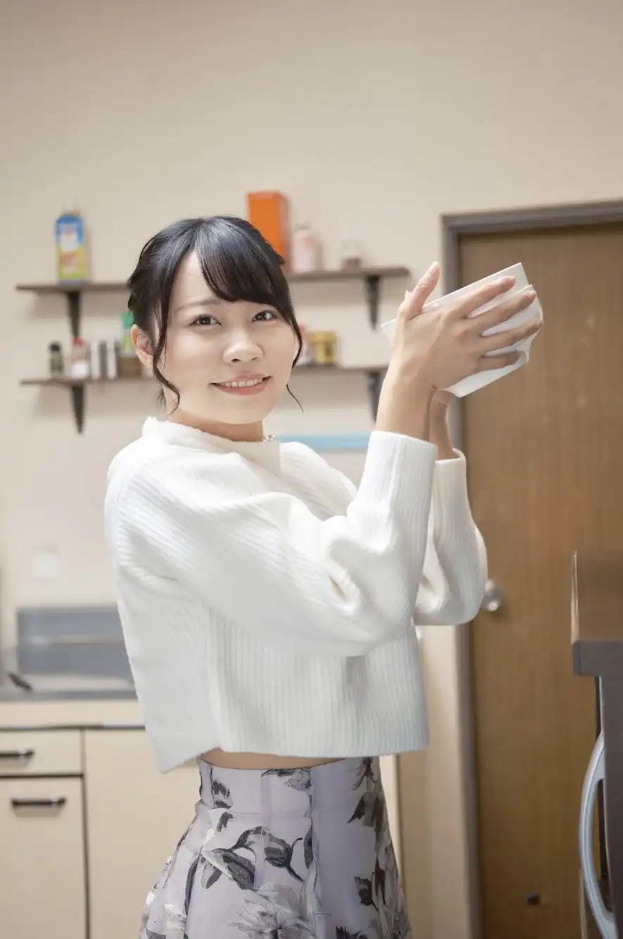 都崎あやめ第6張寫真