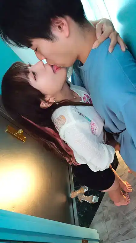 MKMP-577 騎乘式姿勢做愛真是太好了。在射精後仍會不停地搖晃臀部 ~ 小那海綾的劇照17