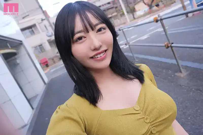 MIDV-859 現役女子大生平面偶像徹底被摧毀，禁欲挑逗高潮超覺醒特輯，壓抑一個月的性欲爆發，高潮絕頂169次！3482次抽搐！淫水 14523cc！ ~ 塔乃花鈴的劇照1