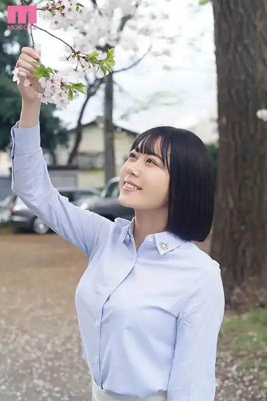 MIFD-529 新人報到！我想成爲大家最喜歡的女優！ 168釐米！關西出身的女子大生 首次亮相 AV DEBUT ~ 彩葉ゆな的劇照11