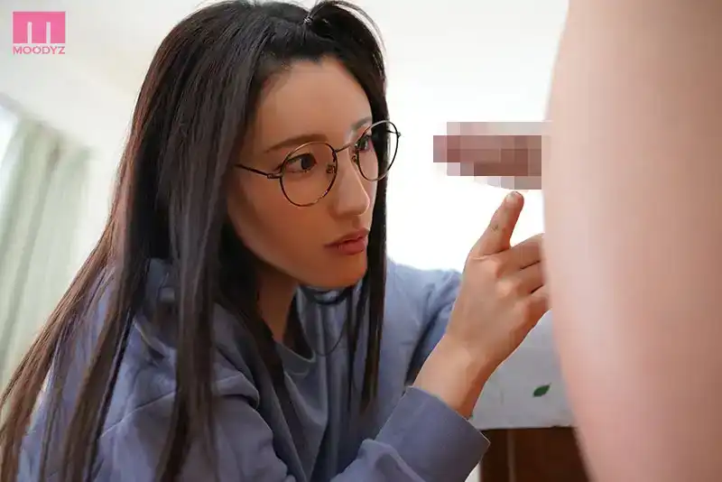 MIAB-315 綺麗的姐姐，婚姻失敗後變成了啃老的喪宅女。她已經道德敗壞了，每天都在家自慰，還想要讓我的大雞巴當她的自慰器 ~ 森澤佳奈的劇照11