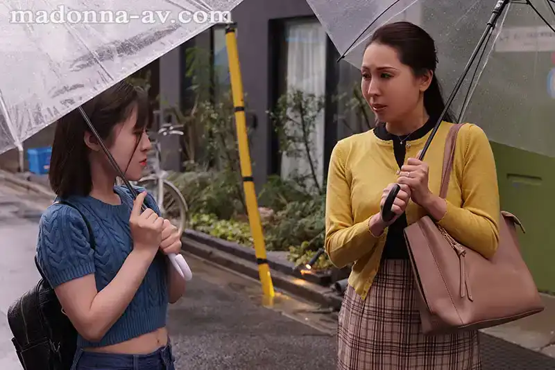 JUQ-872 代替女兒進行同人AV出道的母親 ~ 佐田茉莉子的劇照10