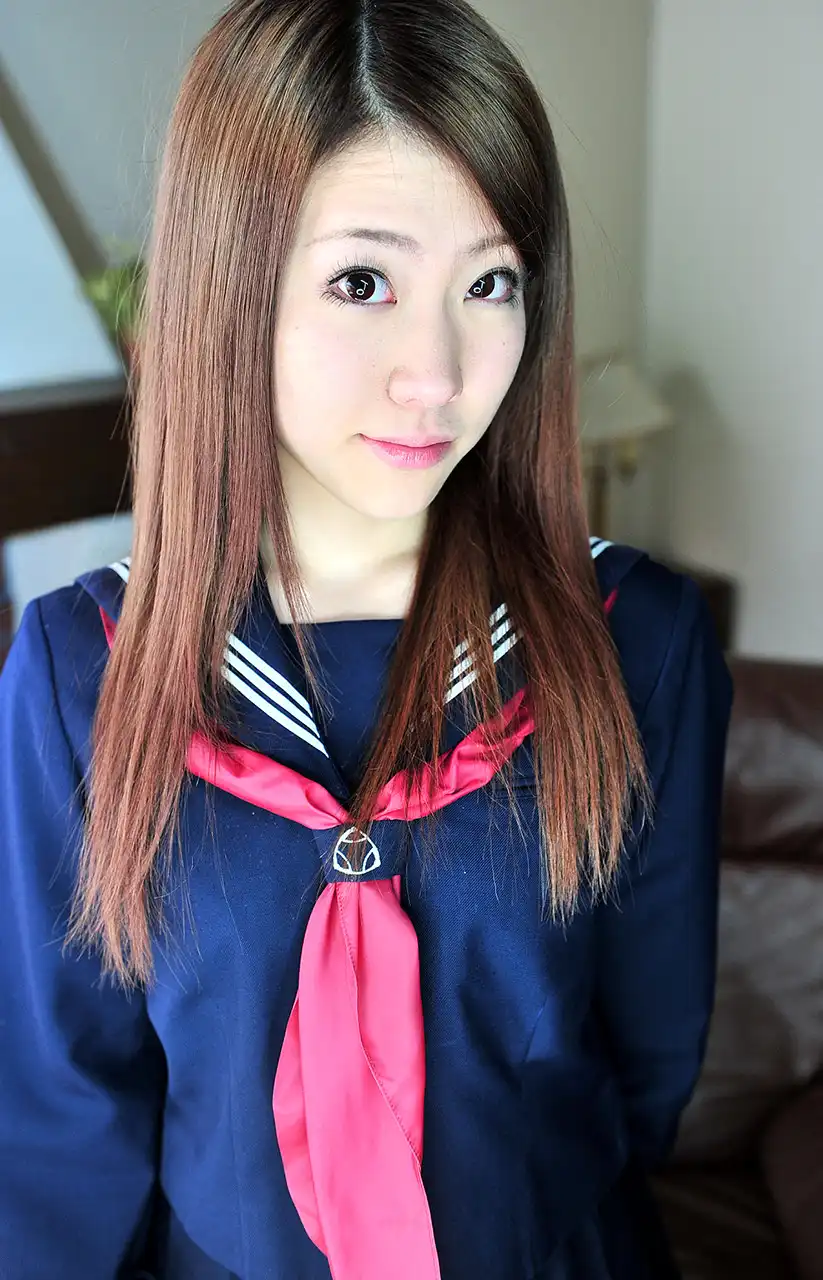 知念真桜第194張寫真