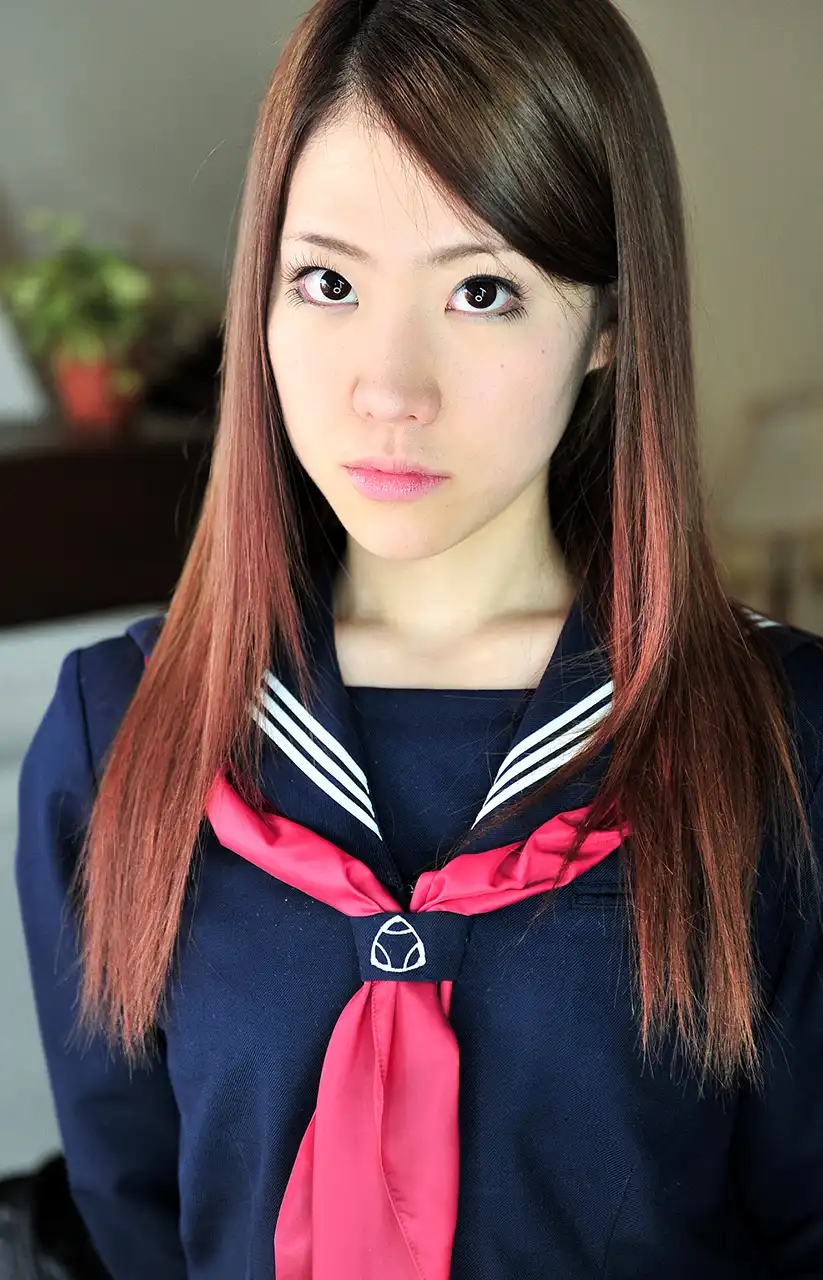 知念真桜第186張寫真