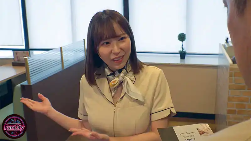 FJIN-038 惡女按摩師- 摧毀男人天性的小惡魔，隔着1cm 近距離接觸，我受不了了…… ~ 森春流的劇照19