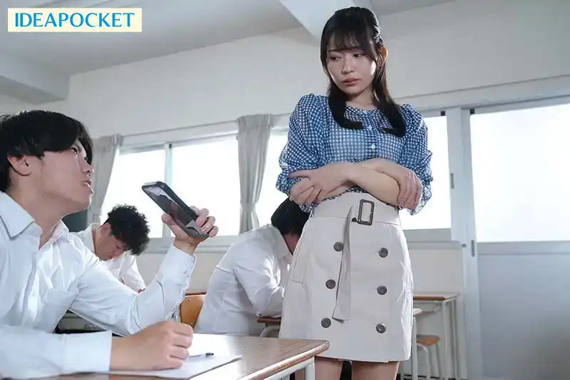 IPZZ-384 初女教師得罪高貴的學長，被懷恨在心遭到輪奸報復 ~ 古川穗花的劇照12
