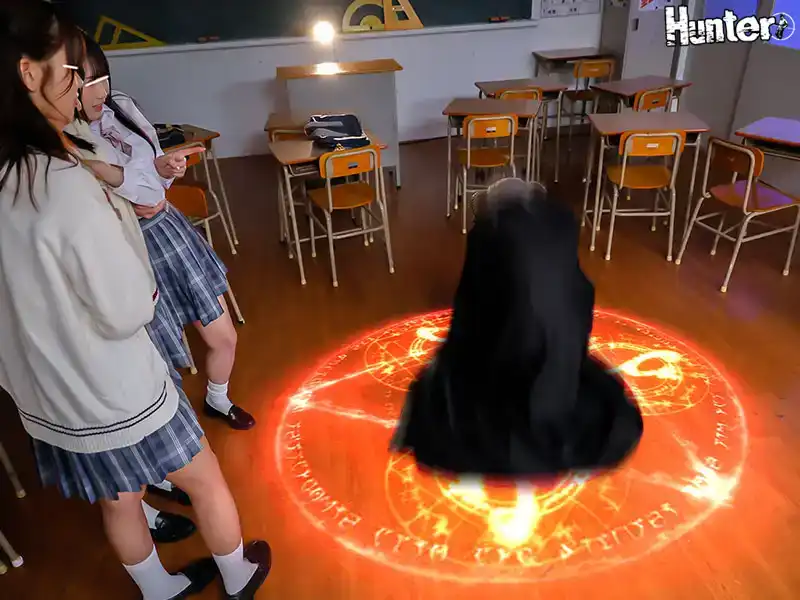 HUNTC-264 宅女學生召喚惡魔，出現的卻是一個意想不到的夜魔老頭！ ？惡心的老頭把惡魔淫力射在女孩身上！ ~ 月美りょう 泉莉音的劇照13