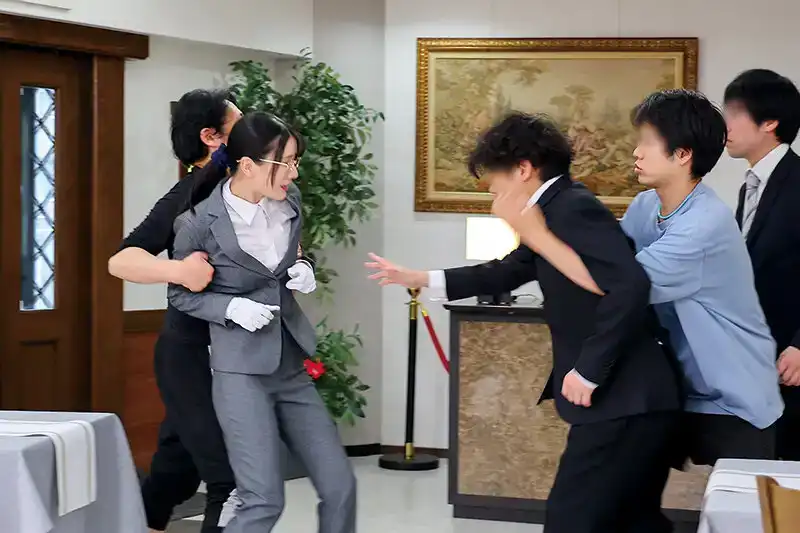URKK-106 關於我那熱心可愛忠誠的女友的真面目 ~ 宮西光的劇照10
