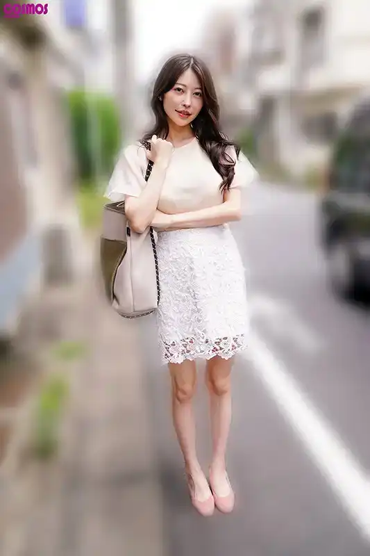 HAWA-334 欲求不滿的素人妻和寄住在家中的大學生的2度無套內射 ~ 森日向子的劇照19