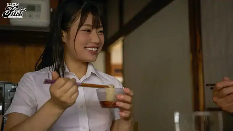 JUFE-567 被大雨淋溼的學生禁斷誘惑，與穿制服的美少女舔交…… ~ 天沢りん的劇照12