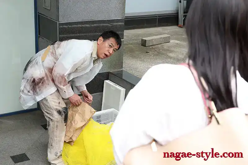 NSFS-326 新・不倫淫亂妻 - 操到雞巴痛的受不了了！性欲無法阻擋 ~ 西野繪美的劇照2