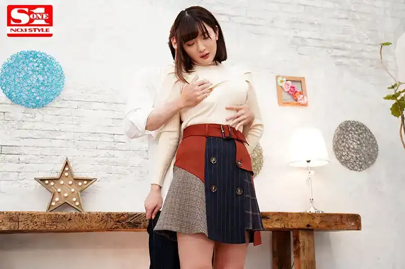 SSNI-451 新人報到！ NO.1STYLE  首次亮相 AV DEBUT ~ 鷲尾芽衣的劇照9