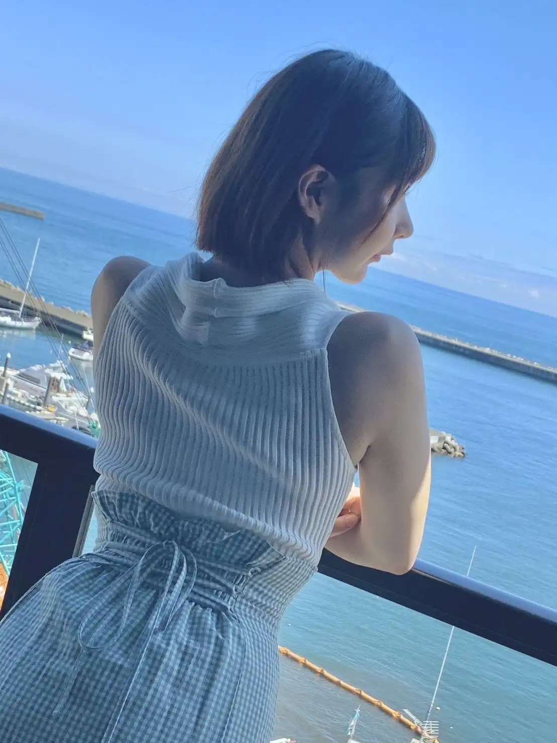 由衣陽菜第4張寫真