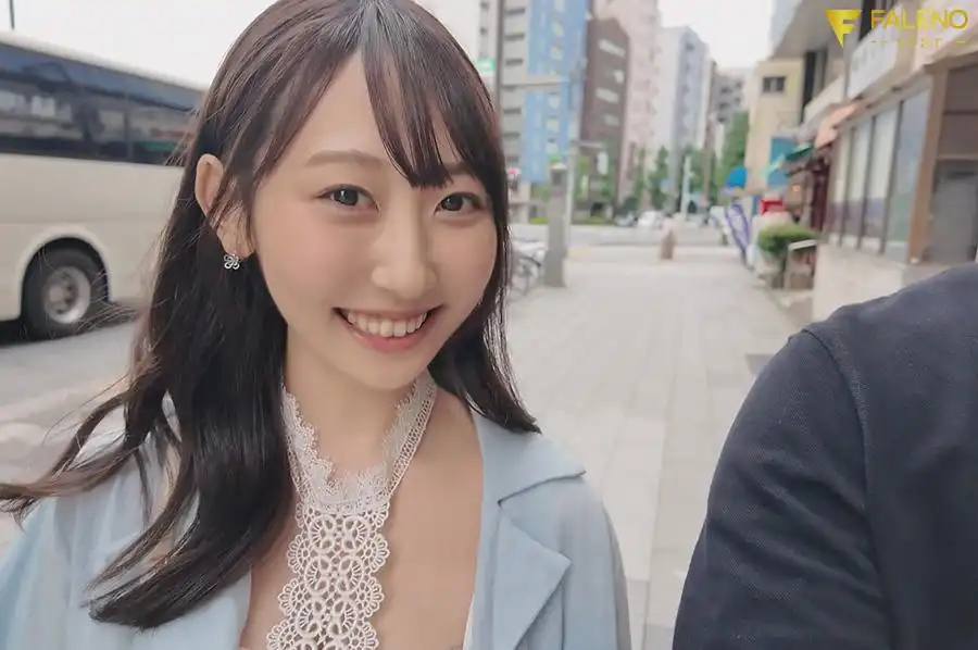 FSDSS-853 在東京的第一次過夜性愛。一晚三本番性欲覺醒 ~ 山下紗和的劇照10