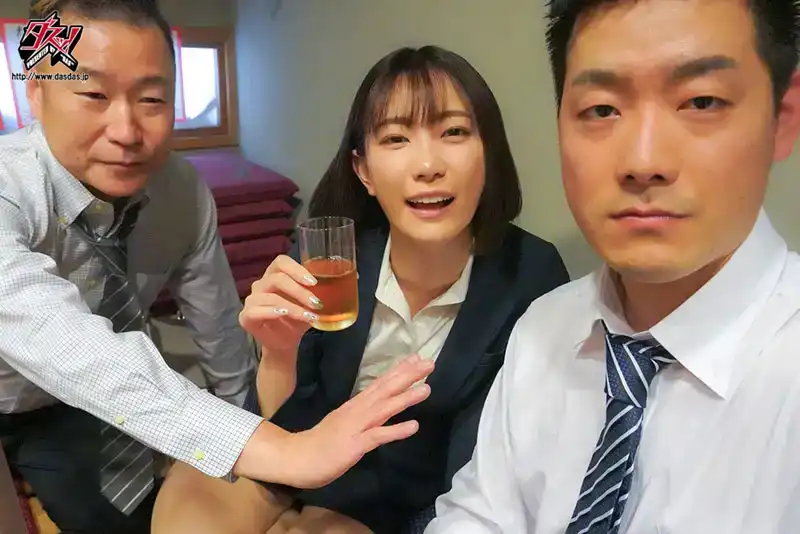DASS-508 被惡心的上司老頭強奸NTR，本該憎恨但卻被大雞巴逼瘋墮落了 ~ 美谷朱裏的劇照10