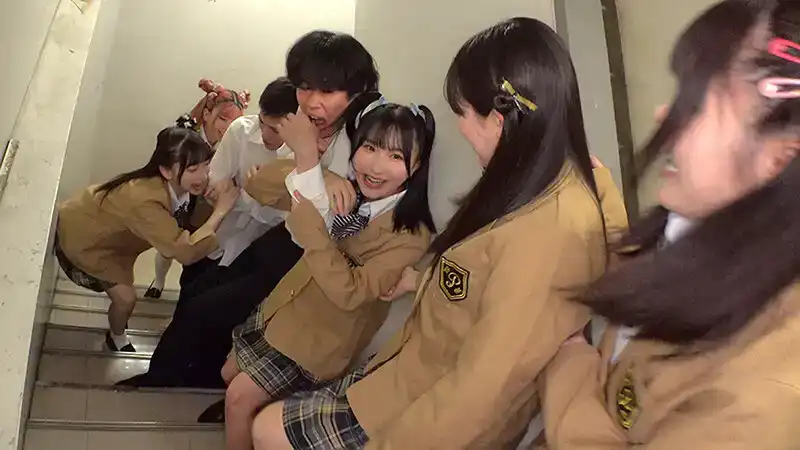 DNJR-131 女子學校專長乳頭狩獵自慰～集體乳頭強暴～的劇照6