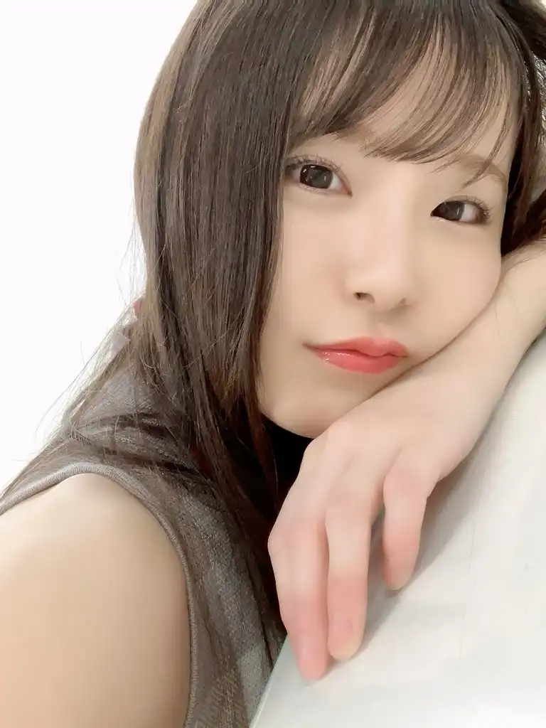 松丸香澄第1張寫真