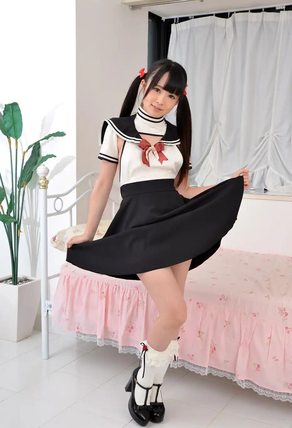 愛名光莉第46張寫真