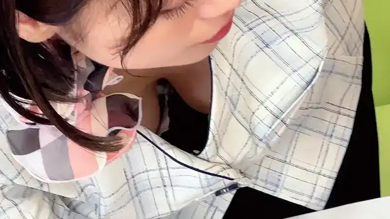 HRSM-073 狩獵手機店的女店員 2的劇照19