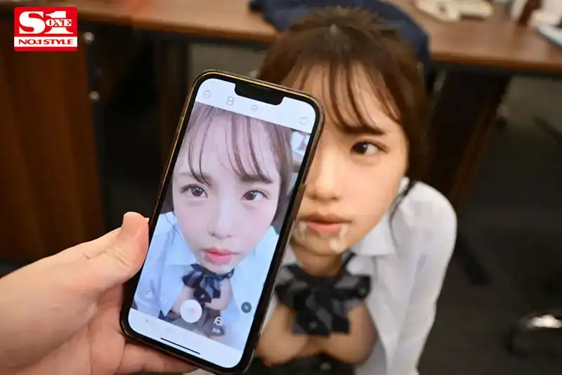 SONE-463 想要走紅……Z世代女學生發布了一段她的陰部視頻 ~ 早阪ひめ的劇照1