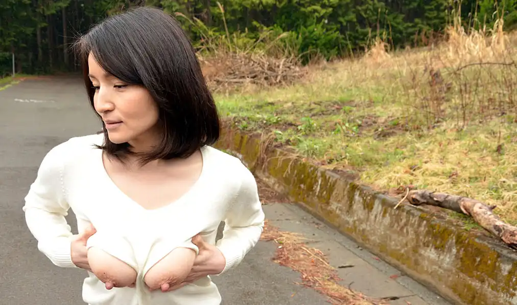 大石真理子第4張寫真